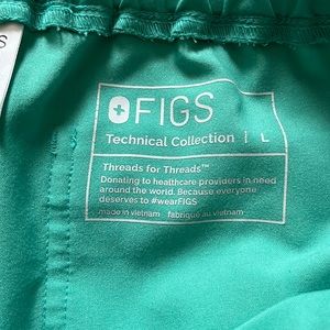FIGS Scrub Pants